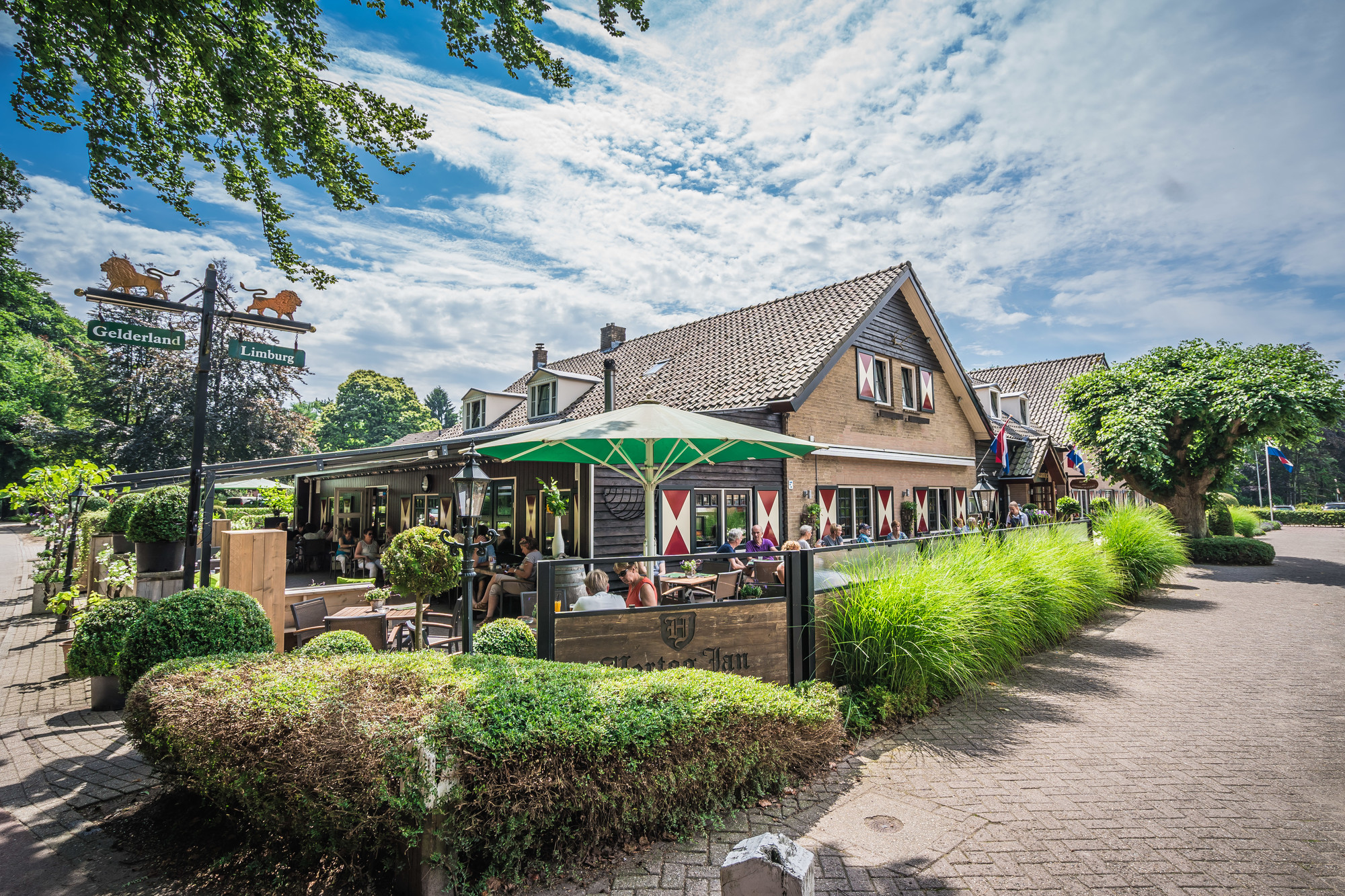 Herberg Restaurant  t Zwaantje - Image1